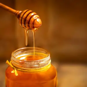 Discover HONEYANNO: Your Source for Pure Honey